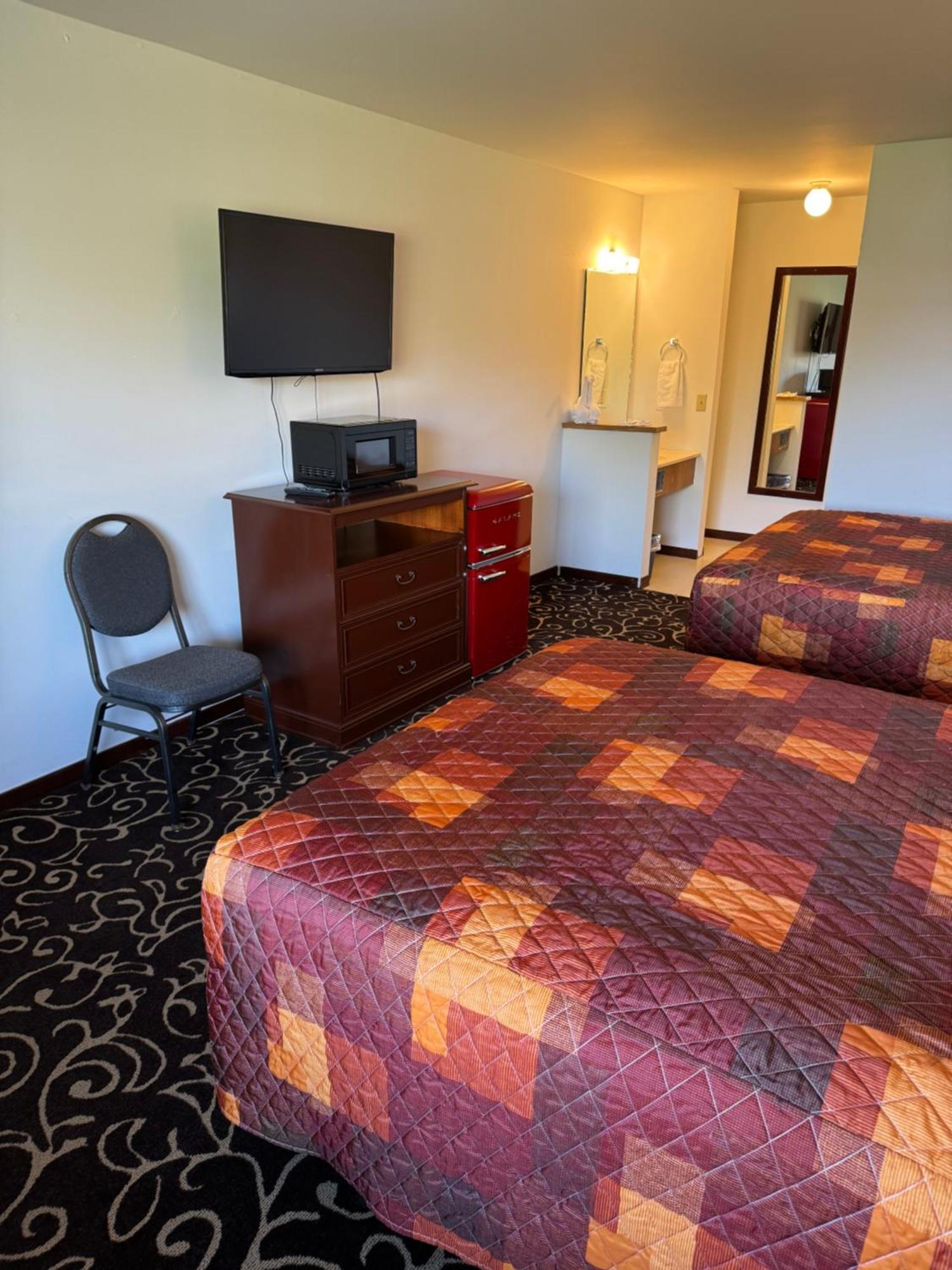Lake Delton Malibu Inn מראה חיצוני תמונה