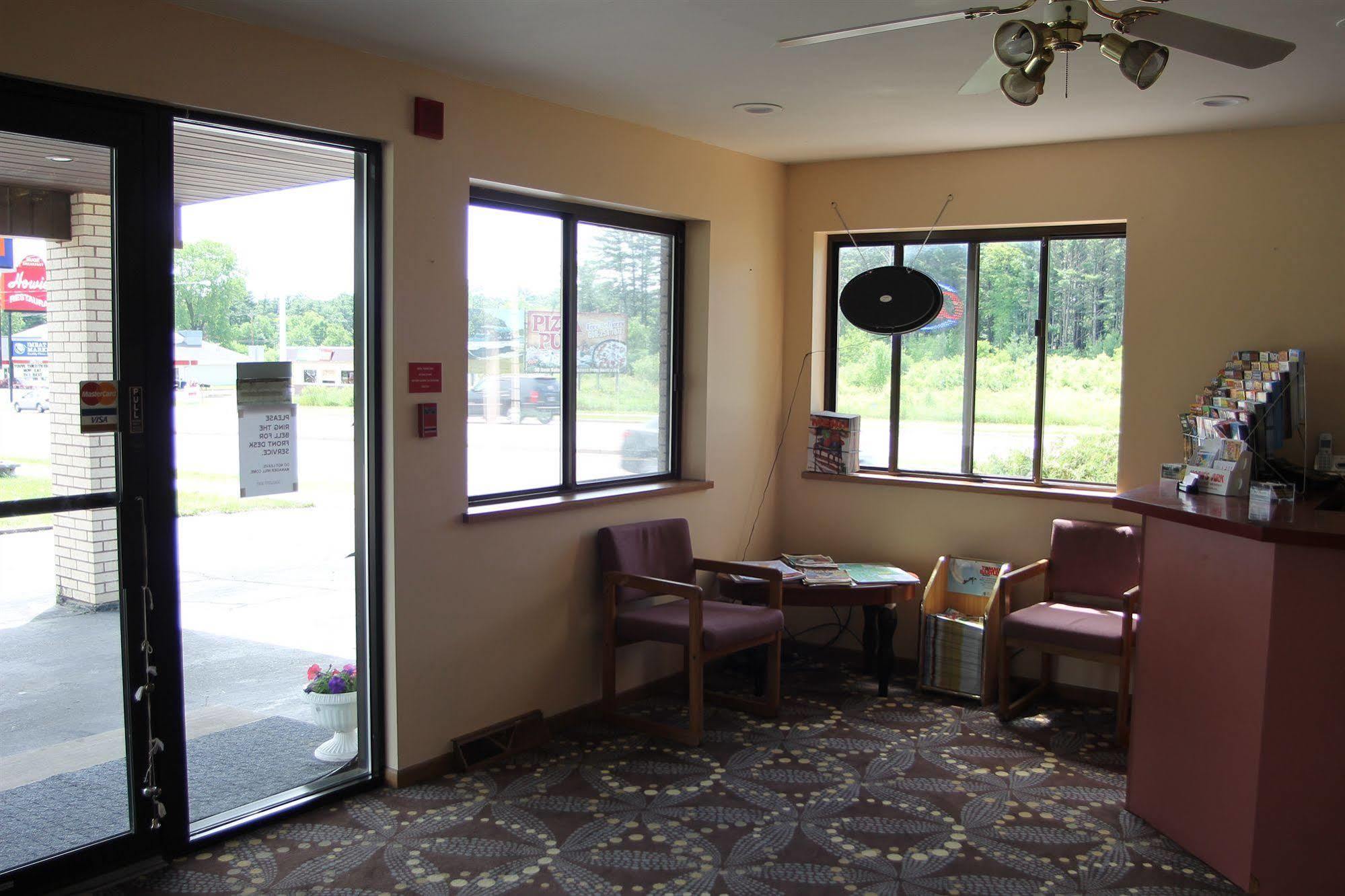 Lake Delton Malibu Inn מראה חיצוני תמונה