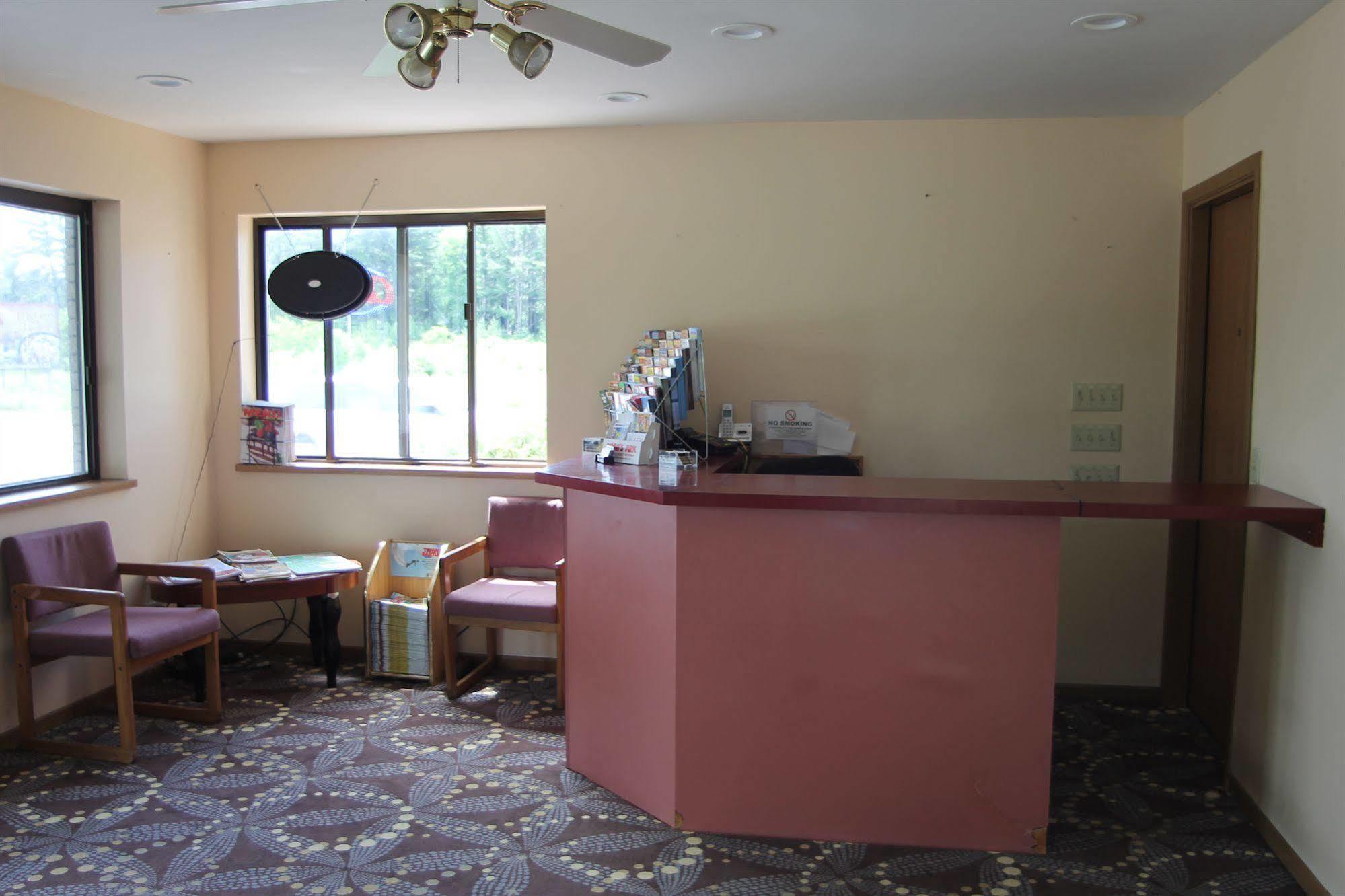 Lake Delton Malibu Inn מראה חיצוני תמונה